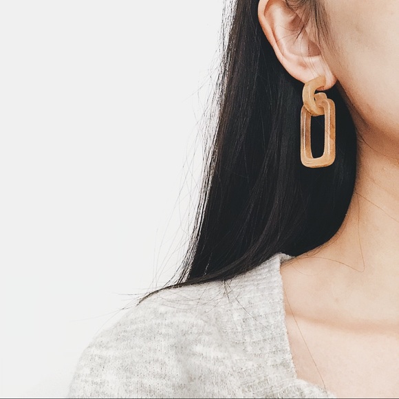 Resin Chic Marble and Coffee Square Drop Earrings - Picture 8 of 8